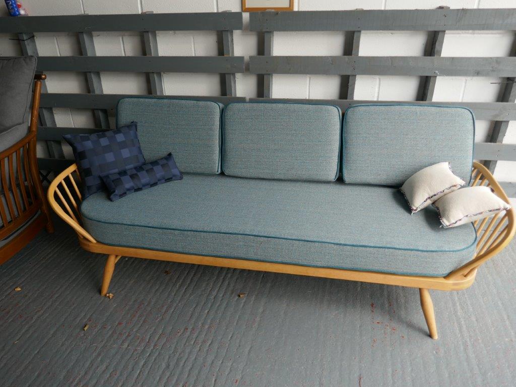Ercol 355 Studio Couch Glastonbury Teal Complete set of Cushions and Covers with Venus piping