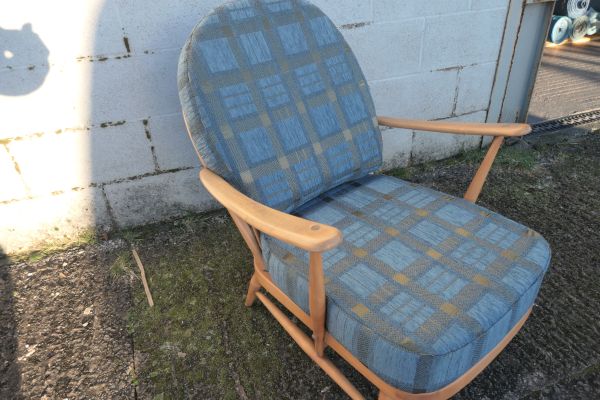 Ercol 203 Seat & Back cushions in Regal Blue Gold