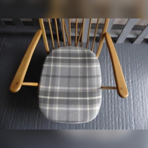 Ercol 203 Seat Cushion in Dove Grey - Image 4