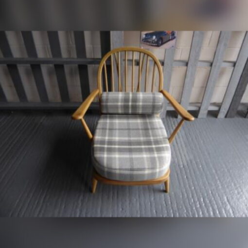 Ercol 203 Seat Cushion in Dove Grey - Image 9