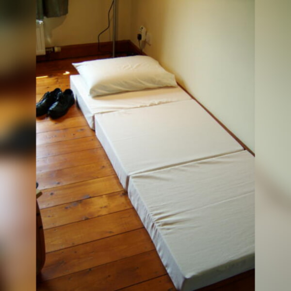 3Fold Foldaway Mattress 25x25x5 inches Blue - Image 2