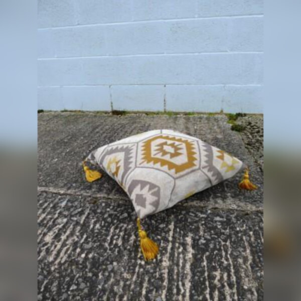 20 inch x 20 inch Kilim Bronze Floor Cushion with 4 corner tassles