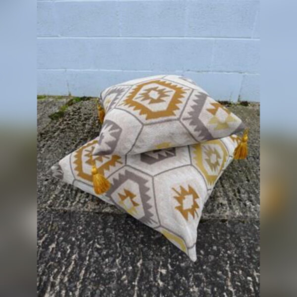 Kilim Bronze Floor Cushion Set