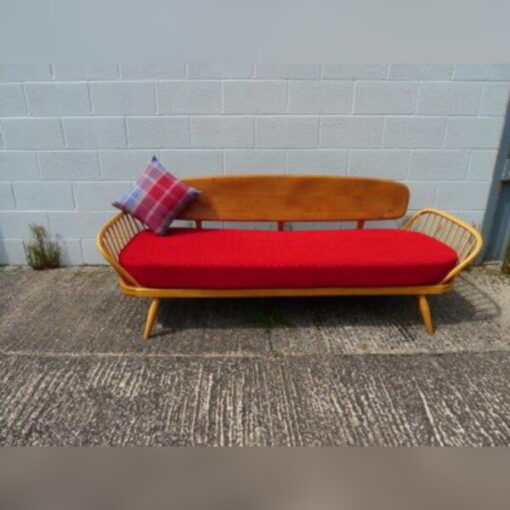 Ercol 355 Studio Couch Mini Elegant Red Complete set of Cushions and Covers - Image 5