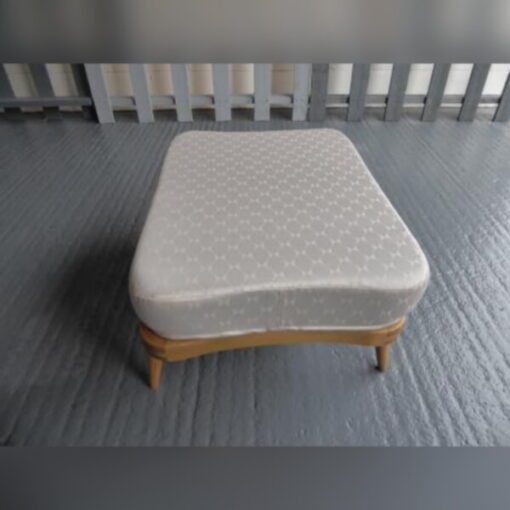 Ercol 341 Footstool Cushion in Elegant Cream Wool