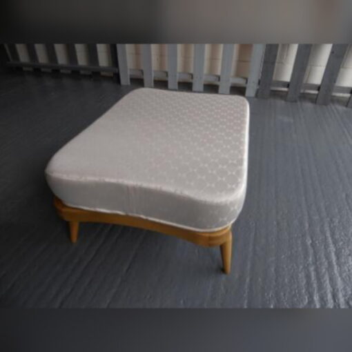 Ercol 203 Seat and Back and 341 Footstool Cushion in Elegant Cream Wool - Image 6