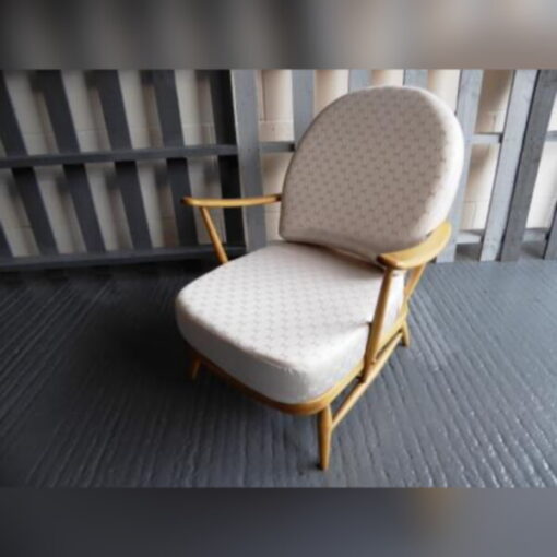 Ercol 203 Seat and Back Cushion in Elegant Cream Wool - Image 5