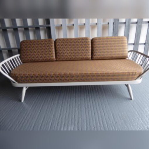 Ercol 355 Studio Couch Wool Geo Complete set of Cushions and Covers - Image 3