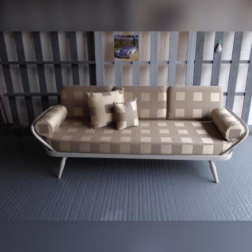 Ercol 355 Studio Couch Wool Square Complete set of Cushions and Covers - Image 7