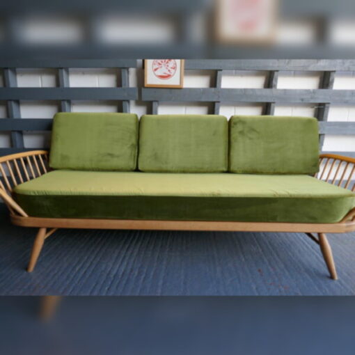 Ercol 355 Studio Couch Bay Leaf Green Velvet Complete set of Cushions and Covers - Image 4