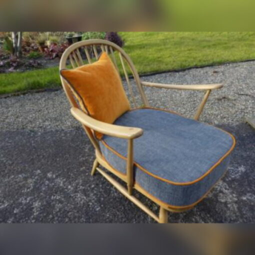 Ercol 203 Seat Cushion Grey with Jaffa Orange Piping - Image 2