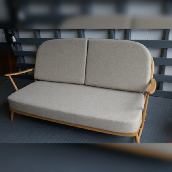 Ercol 203 3 Seater Mattress and 2 Back Cushions in Camira Citadel Beacon