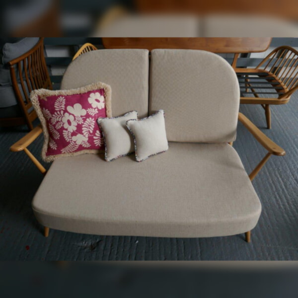 Ercol 203 2 Seater Settee Seat and Back Cushions in Venetian Vanilla