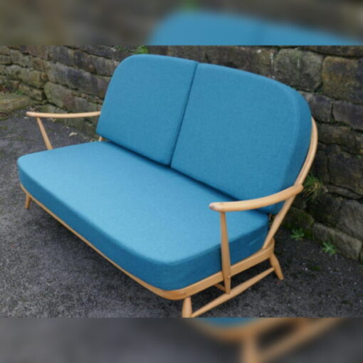 Ercol 355 Studio Couch Complete with foam and Candlewick covers. - Image 6