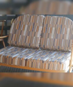 Ercol 203 2 Seater Settee 2 Seats and Back Cushions in Blue/Beige Rectangular Maze.