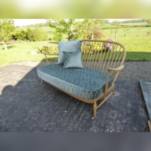 Ercol 203 3 Seater Mattress in Pantone Green - Image 2