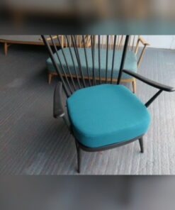 Ercol 477/478 Seat Cushion Queen's Blue 100% wool