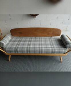 Ercol 355 Studio Couch Dove Grey Mattress +bolsters