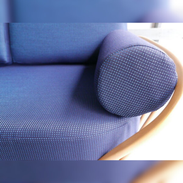 Ercol 355 Studio Couch Blue Navy dotted pattern 92% wool - Image 4