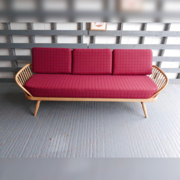 Ercol 355 Studio Couch Subtle Red with 9 square diamond pattern 92% wool