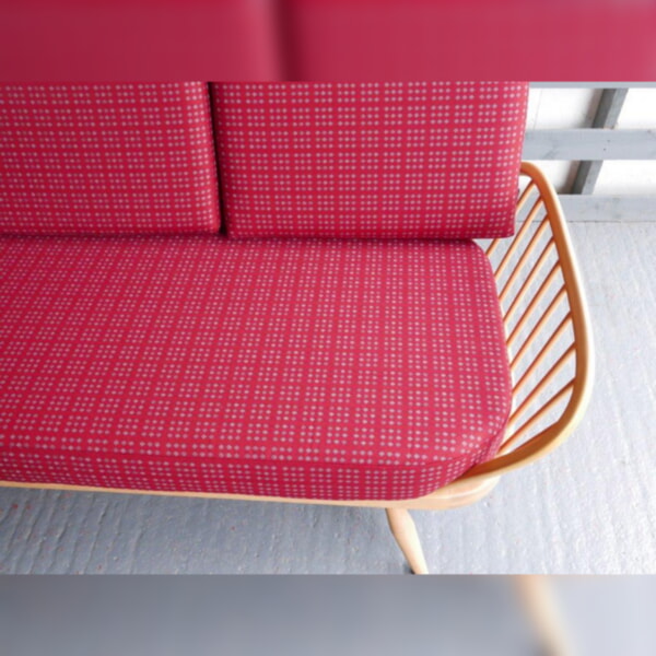 Ercol 355 Studio Couch Subtle Red with 9 square diamond pattern 92% wool - Image 4