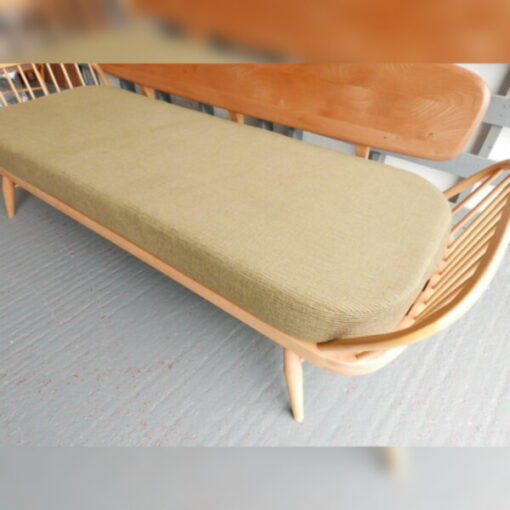 Ercol 355 Studio Couch Olive Leaf Green Complete set of Cushions and Covers - Image 4