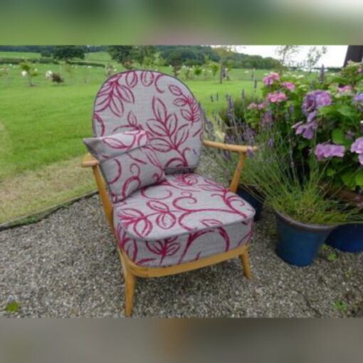 Ercol 203 Seat and Back Cushion in Flora and Fauna with grey piping - Image 8