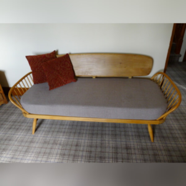 Ercol 355 Studio Couch Mink Complete set of Cushions and Covers - Image 9