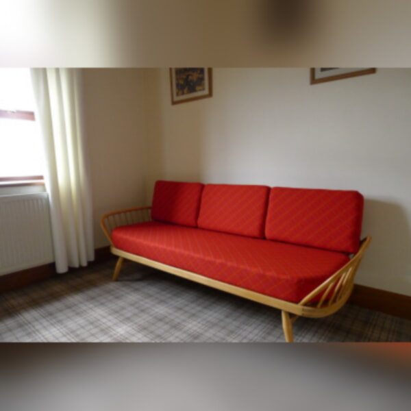 Ercol 355 Studio Couch Red Wool Complete set of Cushions and Covers - Image 8
