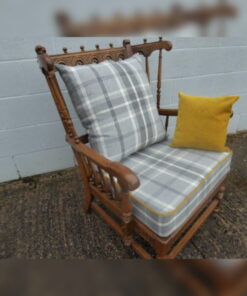 Ercol Cloister