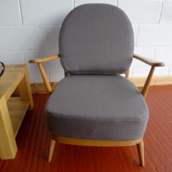 Ercol 203 Seat & Back Cushions in Grey Woolen Fabric - Image 4