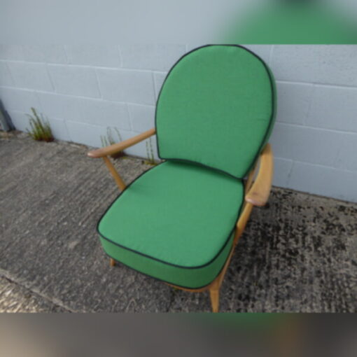Ercol 203 Seat and Back Cushion in Pea Green with Black Piping - Image 4