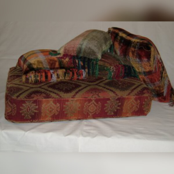 Made to Measure Foam Settee Cushions