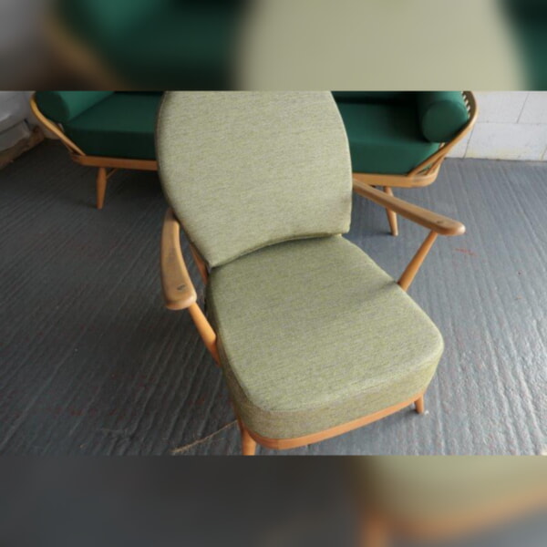 Ercol 203 in this beautiful Ross Fabrics Herringbone Nettle