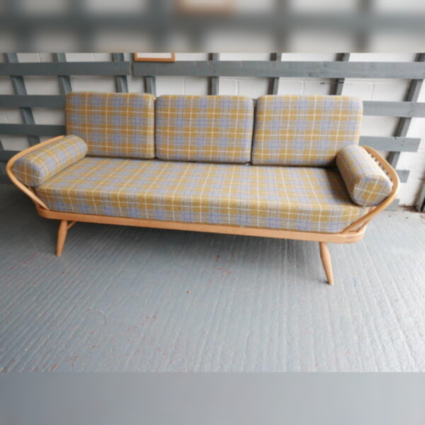 Harris Tweed comes to Safefoam Once More