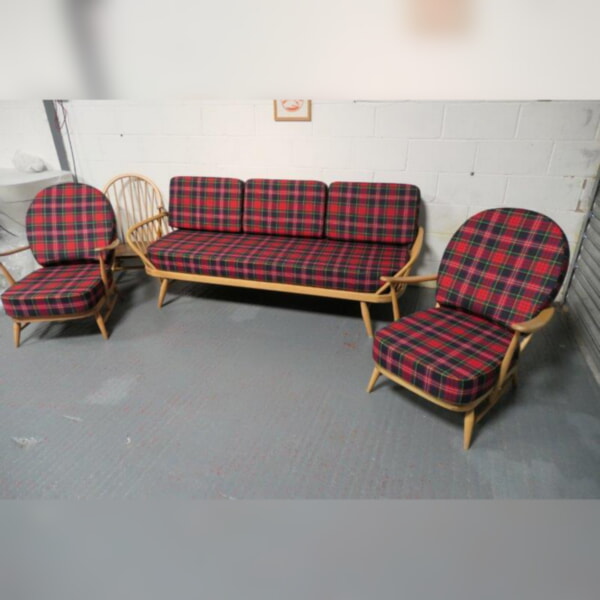 Cuetomer's own fabric. Tartan Time Cuetomer's own fabric. Tartan Time