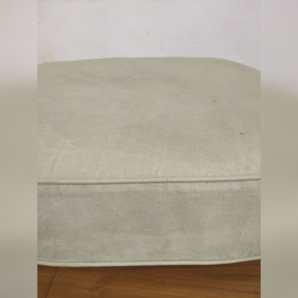 Big Green Renaissance Chair Cushion foam only out today Big Green Renaissance Chair Cushion foam only out today