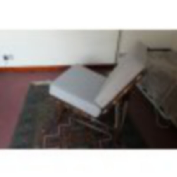Ercol 427 in our light Grey Stitch