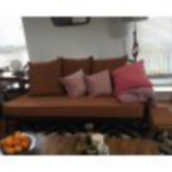 Ercol 766 Jubilee with big matching scatters