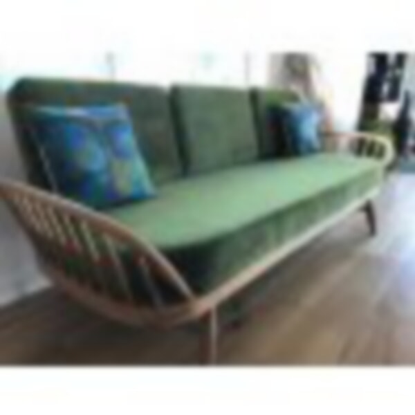Mel from Newquay Daybed one.