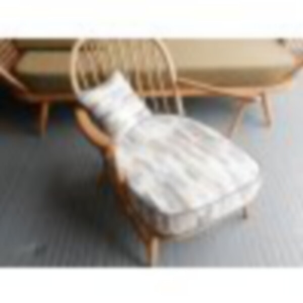 beautiful fabric design goes well with our piping