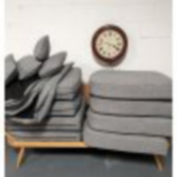 Set of piped Renaissance cushions